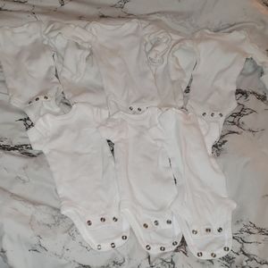 8 NEVER WORN ONESIES